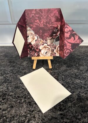 June 20th – Fun Fold Friday with Lynne (pre-order by 06/18)