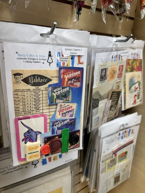 Junk Journal Bar - Create with Authentic Vintage Treasures August 7th - Image 3